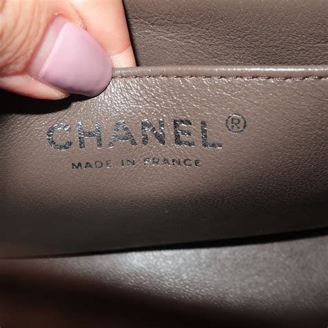 carte d'authenticité chanel|how to authenticate chanel bag.